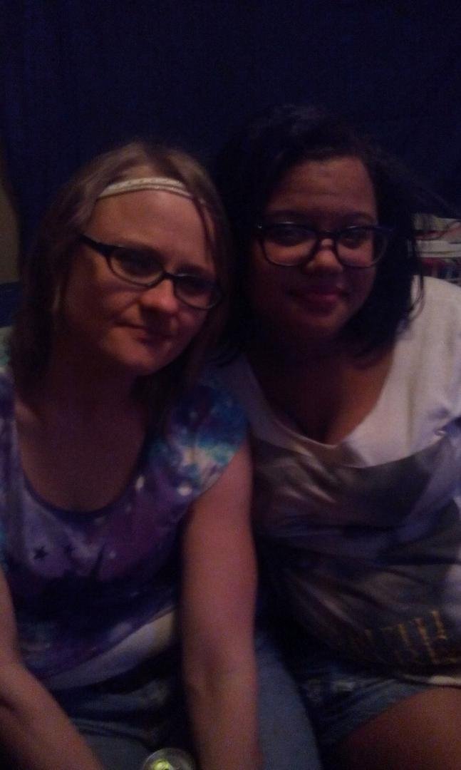 Well its oldest daughter and i took a pic... Love u hannah ...