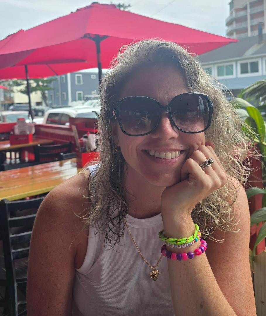 Happy birthday to the sweetest daughter in law a mother in law could hope for. She is celebrating with her family in Ocean City, MD.