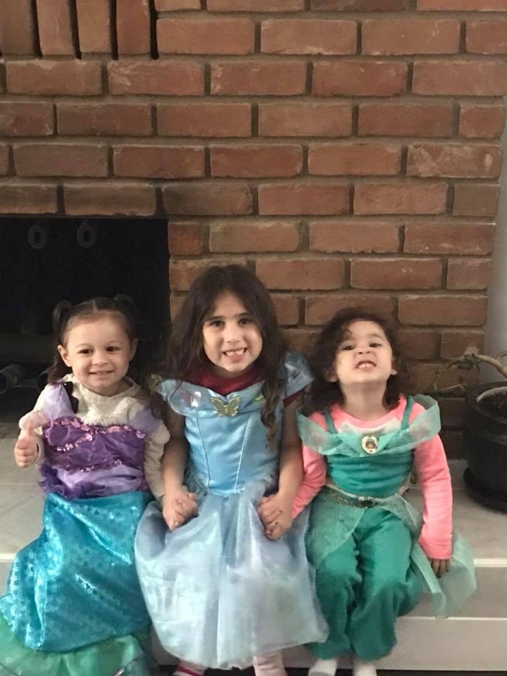 The grandkids playing around😍😘
