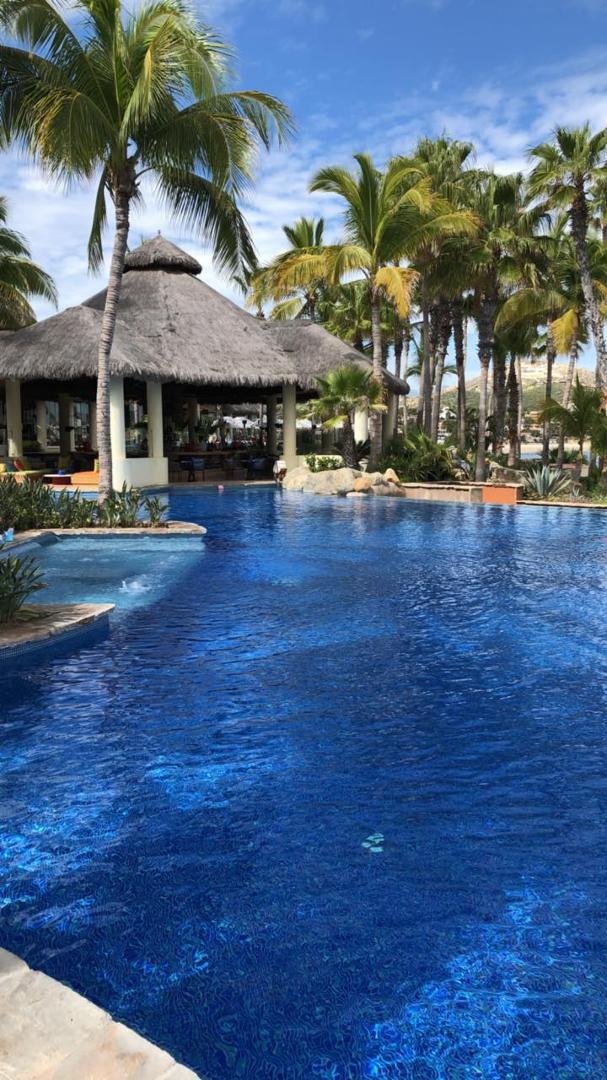 Sun, Cuba Libras, Golf....Outstanding!