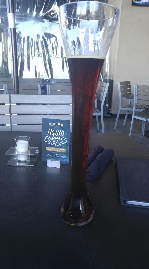 Rogue hazelnut brown nector beer.