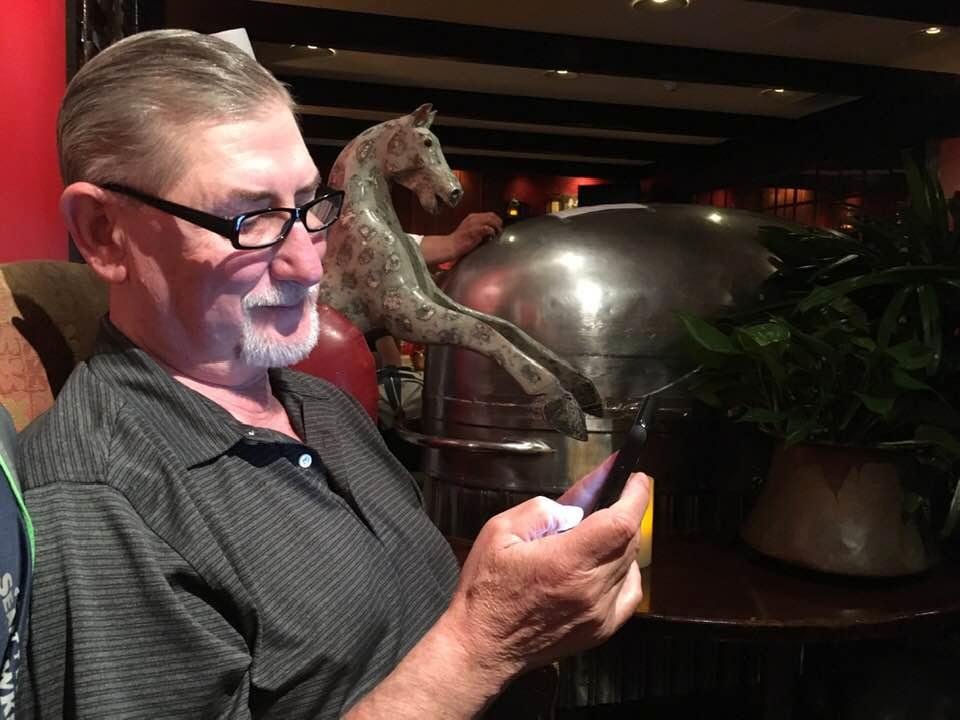 8:00 PM at the house of Prime Rib in San Francisco and a 2 hour wait!!!!!