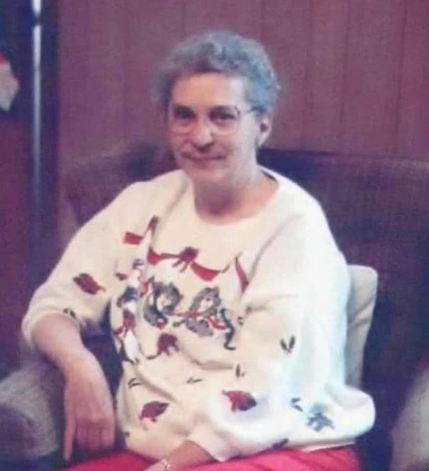 on this day in 1996 I lost my mom, the older I get the more I wish I could have more time......she taught me so many things......I had a very restless night and it seemed like all I thought about were things we did. I woul
