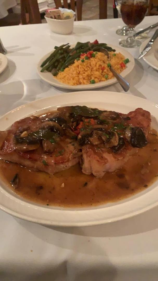 Early dinner with my auntie.
Pork Chops in a Brandy Sauce