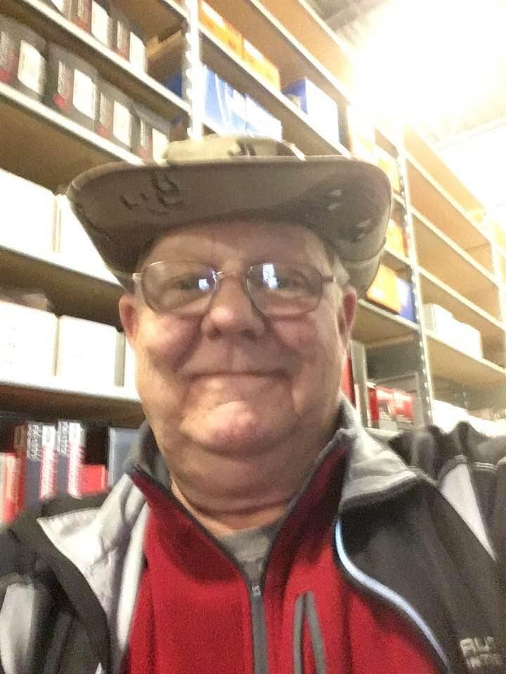 Dale at work—what a cutie 😘