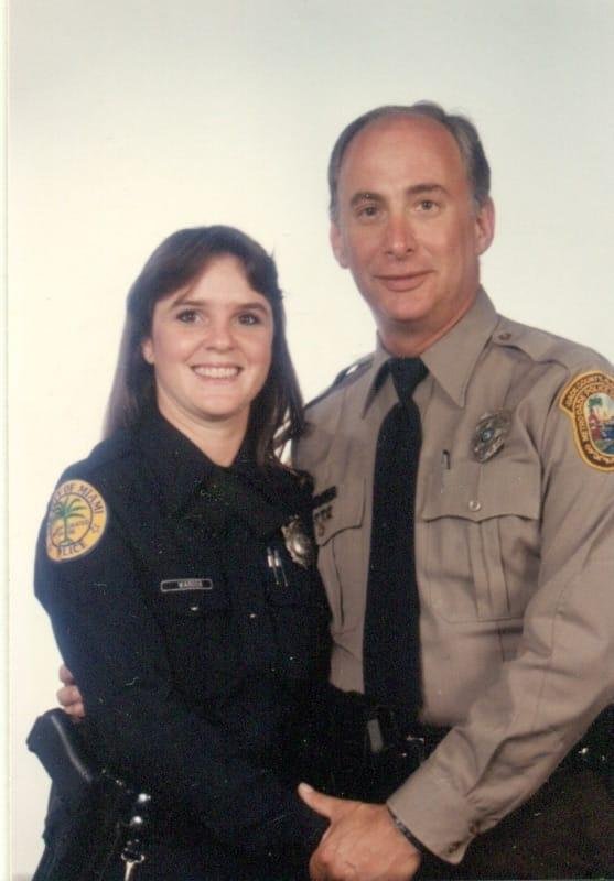 A blue/brown family.
🇺🇸 I'm asking those who have served their community as a Police Officer/Deputy to join the challenge of posting a picture of yourself in uniform. Just a picture, no description. The goal is to flood