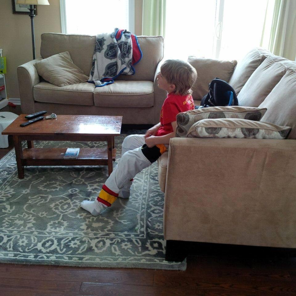 Let's see what we do on a Saturday.
Ethan just got back from playing on his ball hockey team, they won 4 - 1. Getting ready now for his 3 on 3 ice hockey. Watching team Canada play France (hockey). After 3 on 3, we run for