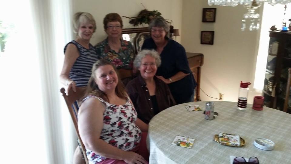 This photo was taken yesterday, July 15 at Suzy ' s house in Salem.