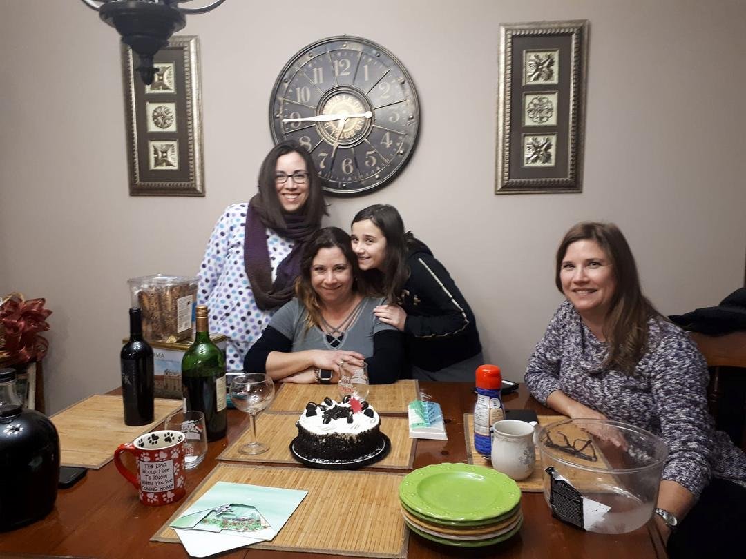My girls over for a little Bday cake..So nice..