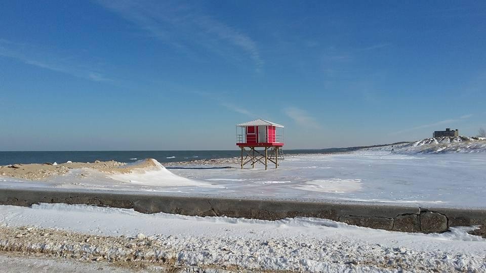 Last Tuesday Washington Park beach looking towards New Buffalo. Merry Christmas to all.