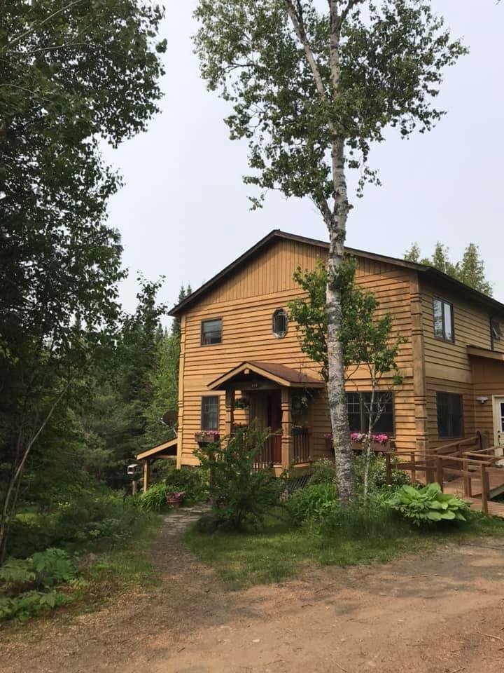 On our drive to the end of the Gunflint Trail, we dropped in on old friends and fellow innkeepers Barbara Young and Ted Young. The Poplar Creek Guesthouse is in the heart of the Boundary Waters. A real treasure.