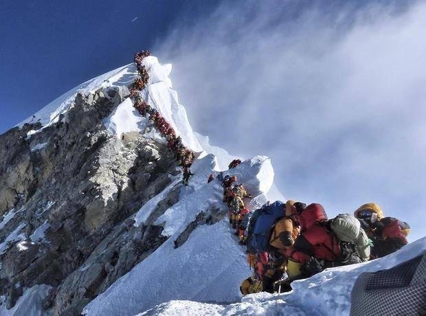 the wait for Mt Everest