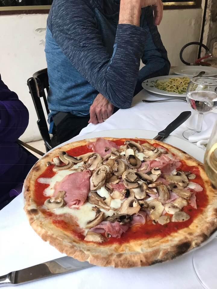Pizzza peppino in palermo