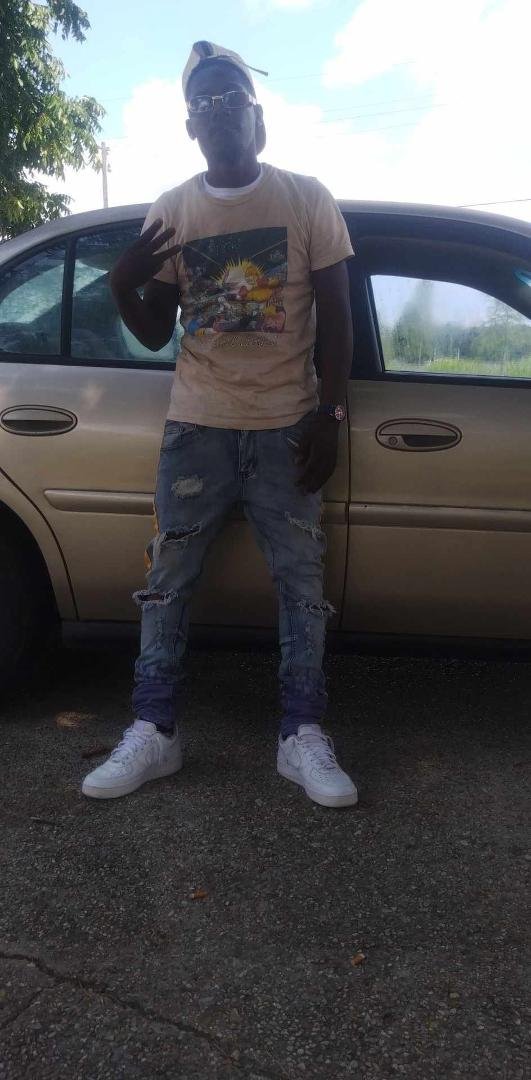 Thuggin in the the #MalibuMostWanted aka #WandA is the name of the car rip grandma Wanda it's a budget Friday but I'ma eat and drug how i wanna and I mean that. #glanebby #Yato1 #DrugLife i stay in some wheels third car th