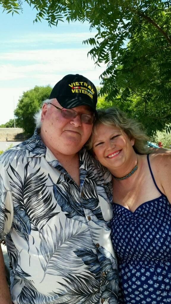 Enjoyed having brunch on Father's Day with my daughter.  Love you Lisa. Dad 💜