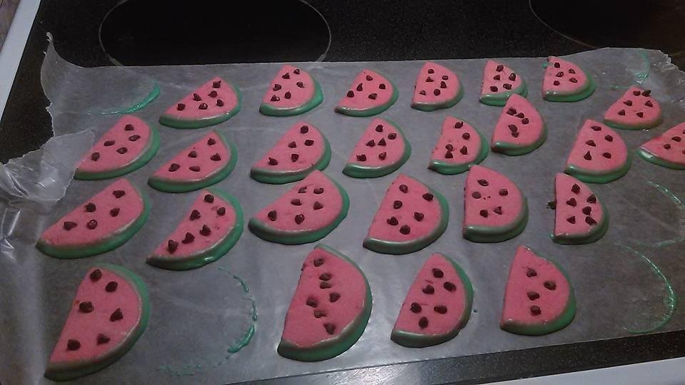 ...and they're done (finally)! Watermelon cookies!
