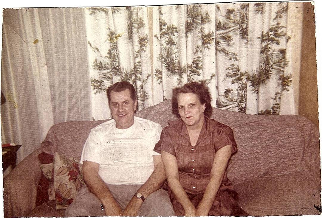 Missing you Mom and Dad today....Dad gone since July 28,1970 and Mom gone today August 27, 1969....It will be a crying day for sure........Love your parents while they are with you...because it sure is lonely without them..
