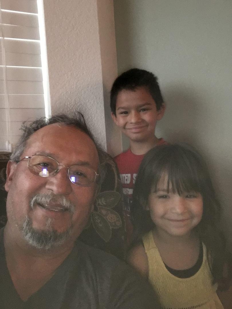 Good morning familia and friends. Woke up these beauties in my arms.