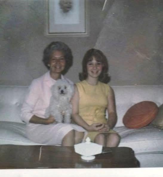 Happy Heavenly Mother's Day to my wonderful Mama. I was named after her and I was very blessed to have her for my Mama. This was 1965. I was 14 years old. What I would give to again be able to sit at her kitchen table and