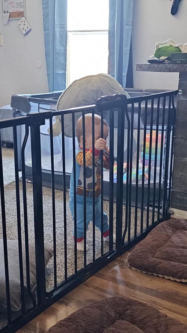 Now it looks like I'm already gonna have to go break him out jail!! Poor baby !! I'm on my way !!