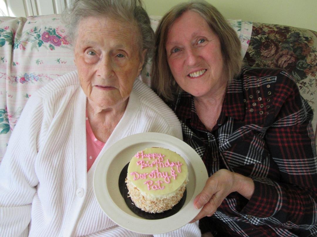 A nice visit with Dorothy, Mary & Jim today. Thanks for the cake and ice cream!!!