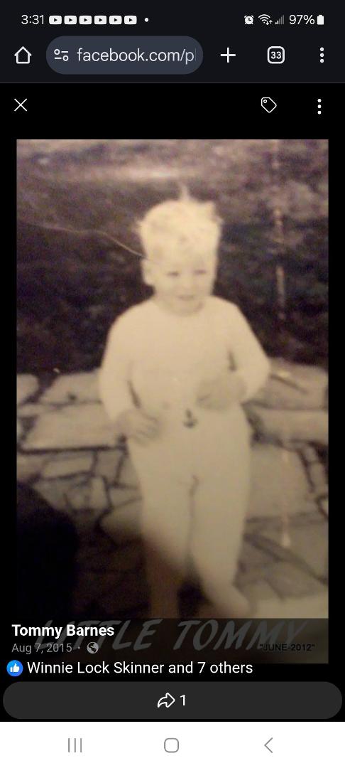 Thomas Barnes' album, Mobile uploads