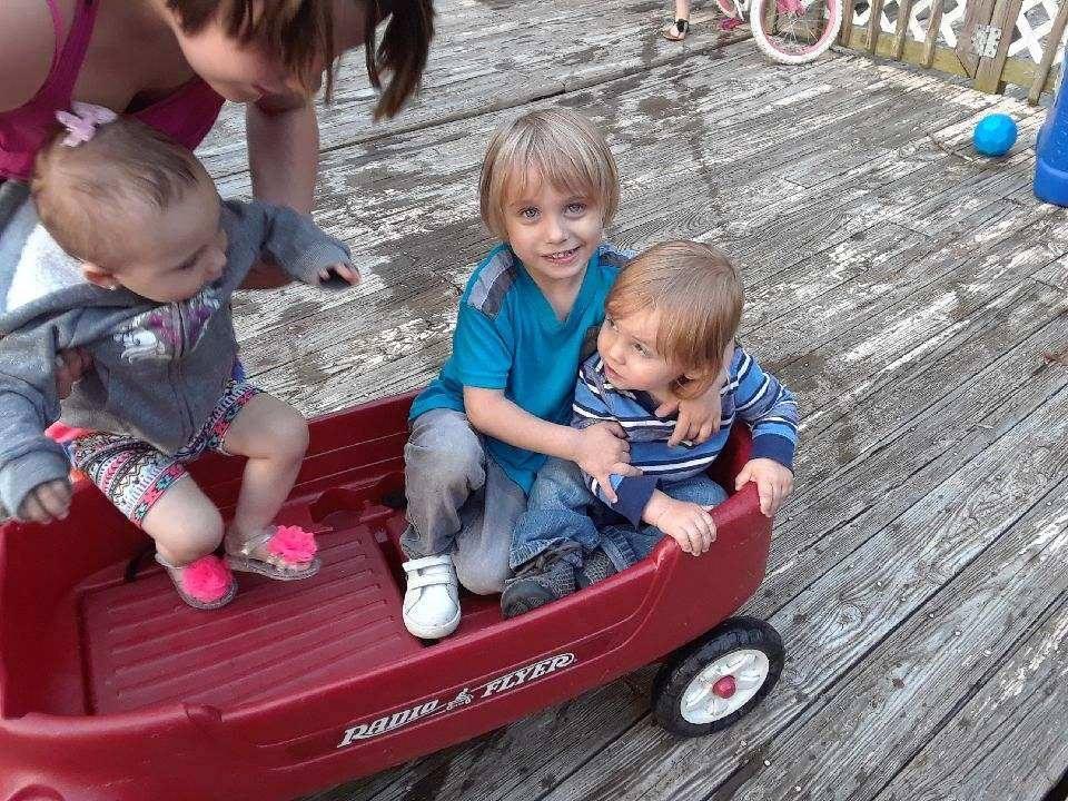 Dee Johnson's album, Jordan and Daegen - new pictures from Erin and Eddie