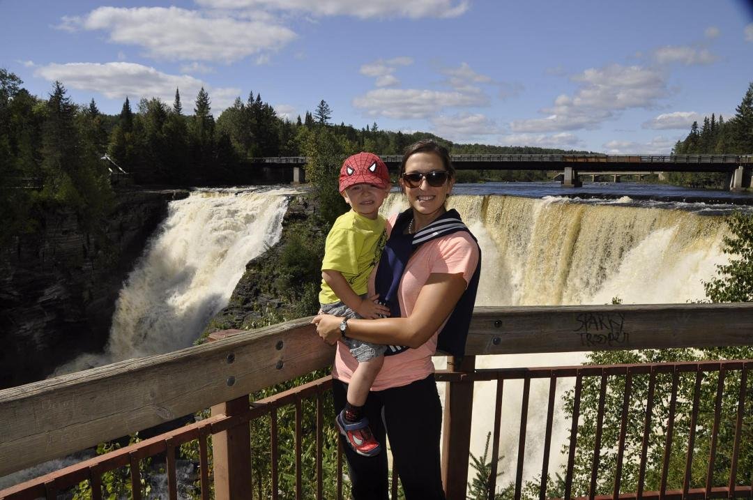 Sarah and Oliver at Kakabeca Falls
