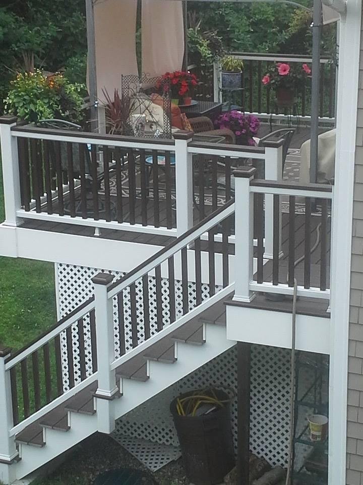 Deck I built. My wife's favorite summer hangout.