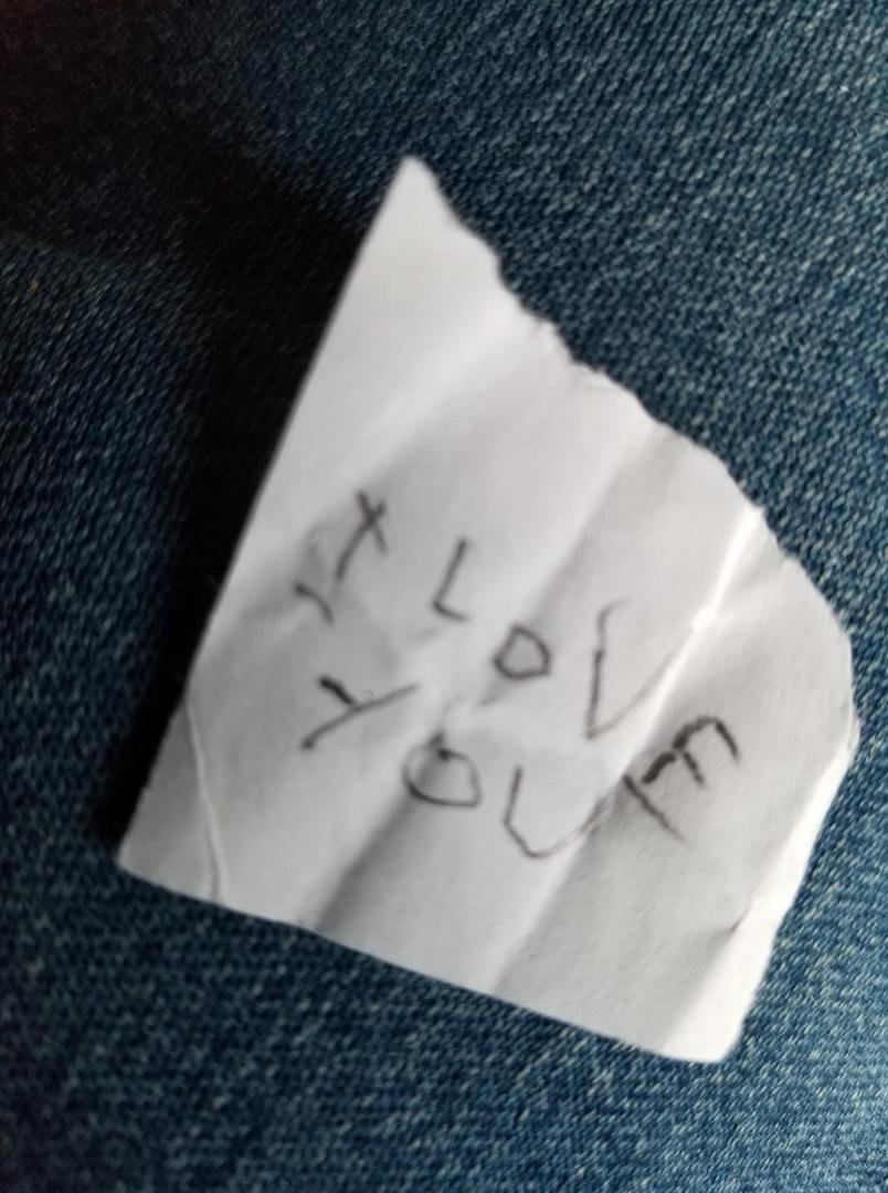 My favorite little man sends me notes now 😊💕💓