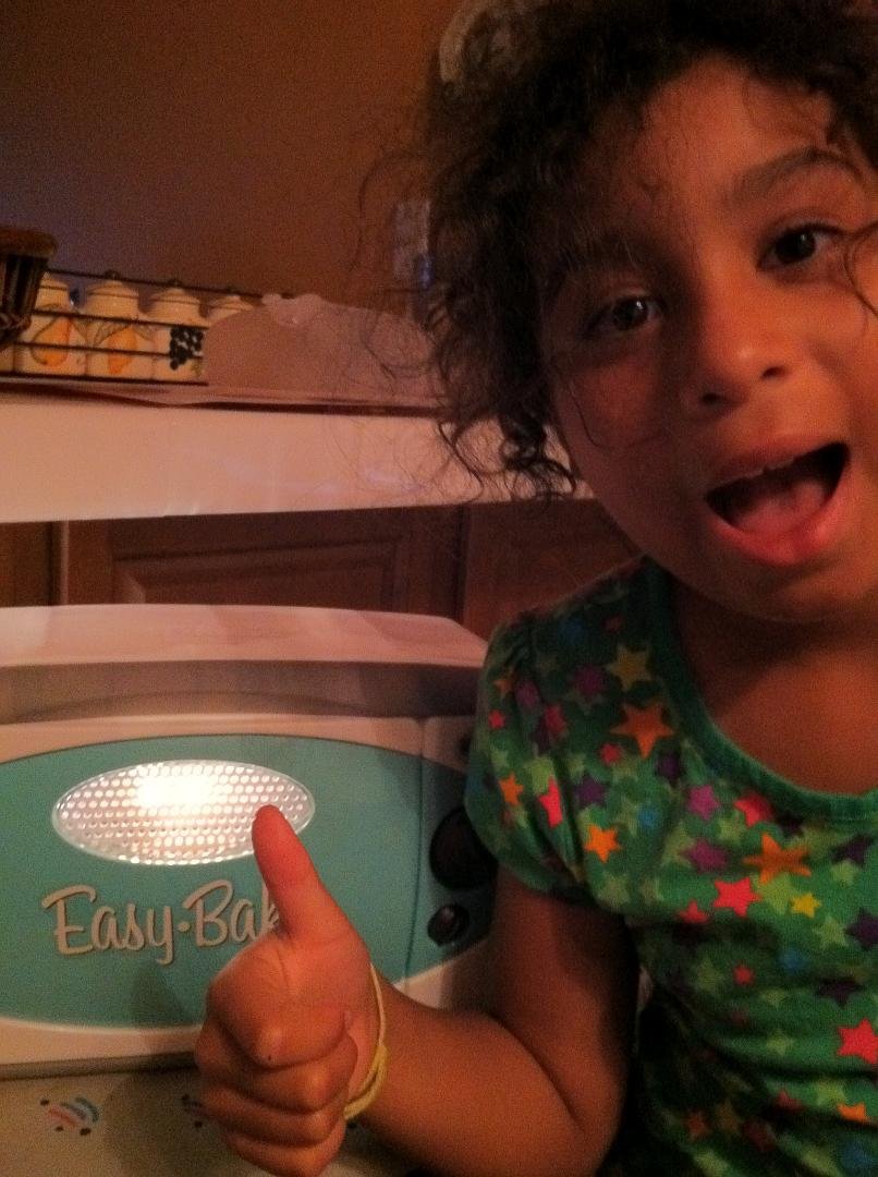 Happy day 1st time with easy bake oven