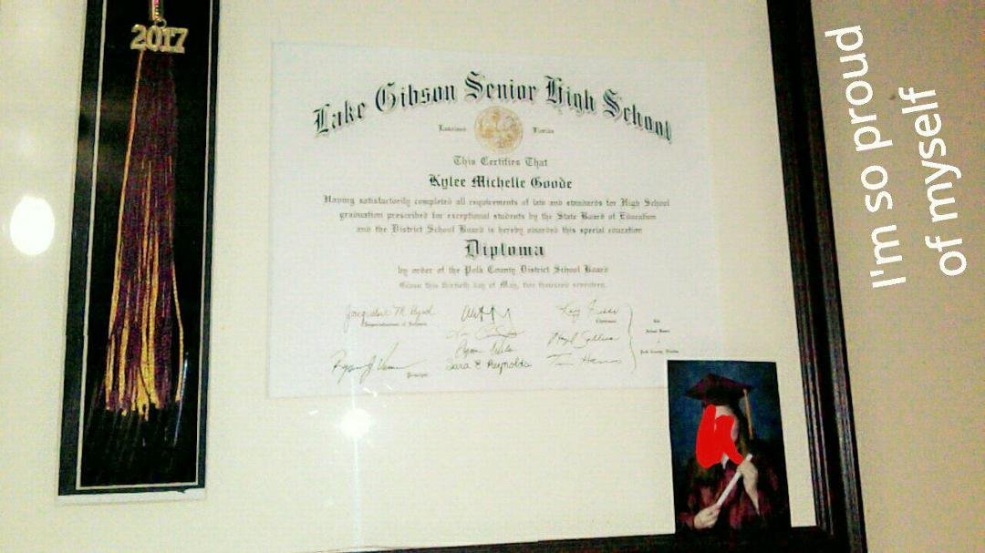 I finally made it 😩💖👏🎓
