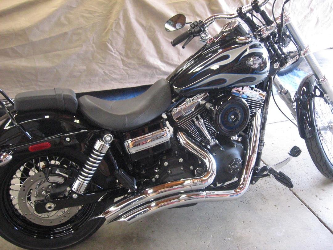 Couple weeks ago finally got my bike out of storage. Been riding to work & riding with my friends, nice to be able to ride again..............