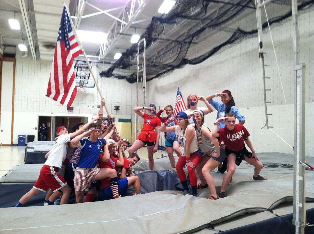 Team USA Pole Vault dominated and won the Olympic intra-squad meet at Nicolet HS. Go Knights!
