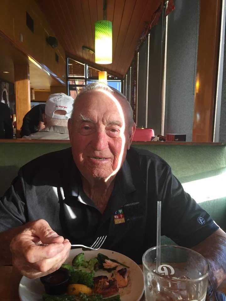 Donald Glynn having military meal at Applebee's