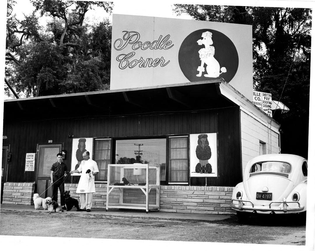 1963 Hal Barker and Col Barker at the Poodle Corner