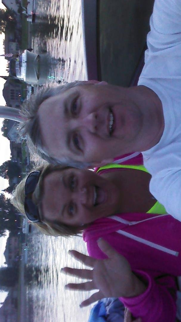 Party on the river