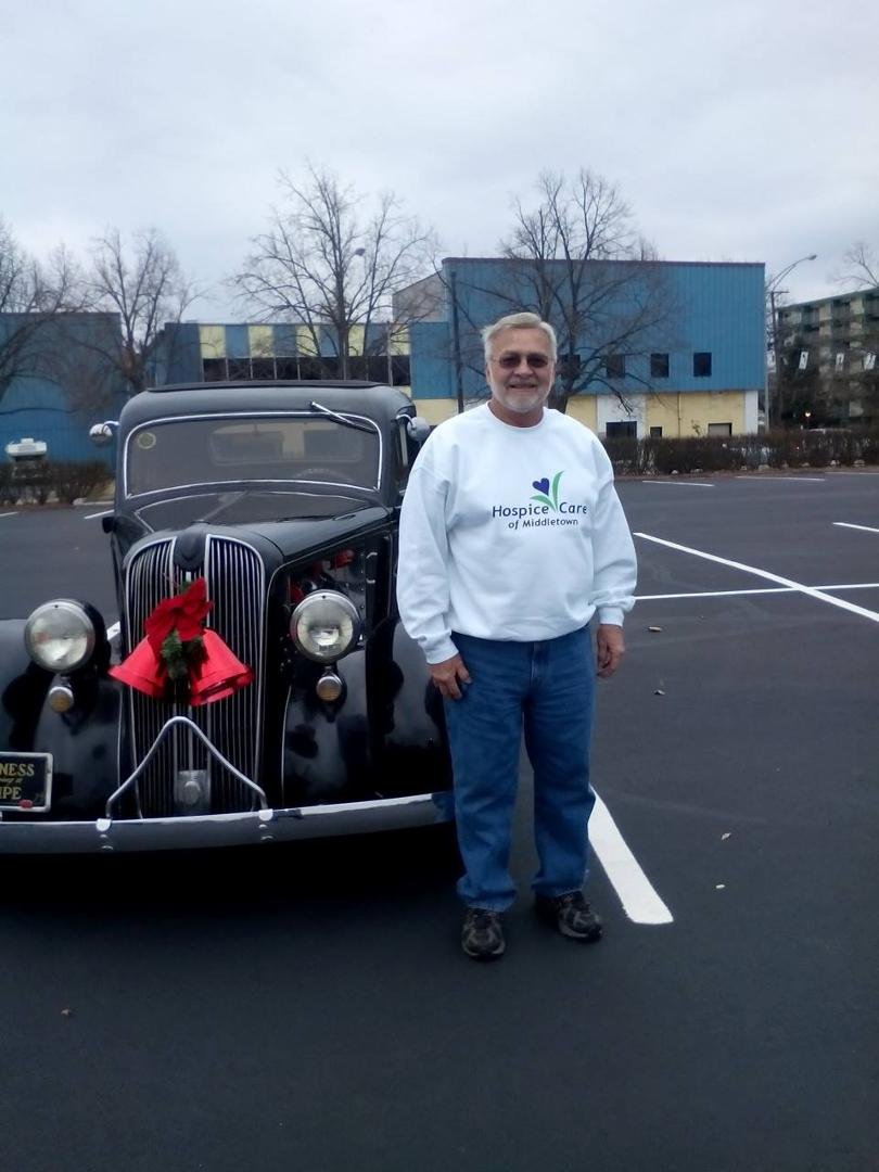 Hospice Christmas parade car