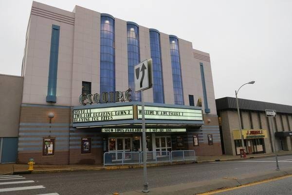 A favorite theater from St Louis.. in the process of being renovated....
40 years since I moved back to Kansas City... so haven't been there recently... looks great, though