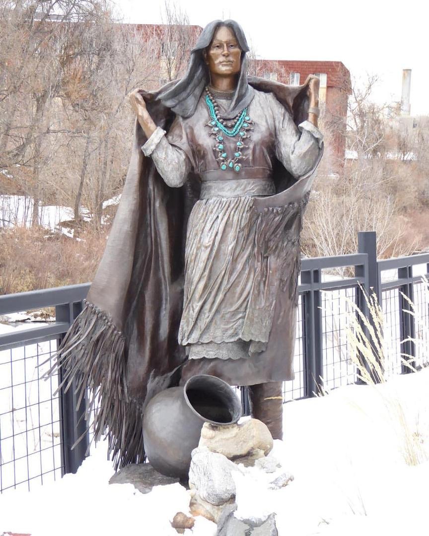 Beautiful statue honoring the Native American legacy in Golden,CO.