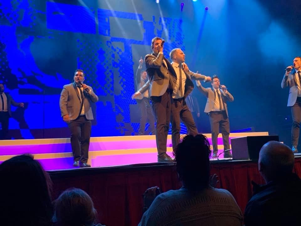 Straight No Chaser from the 3rd Row!