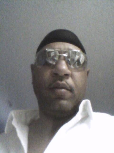 Andre Williams' album, Mobile Uploads