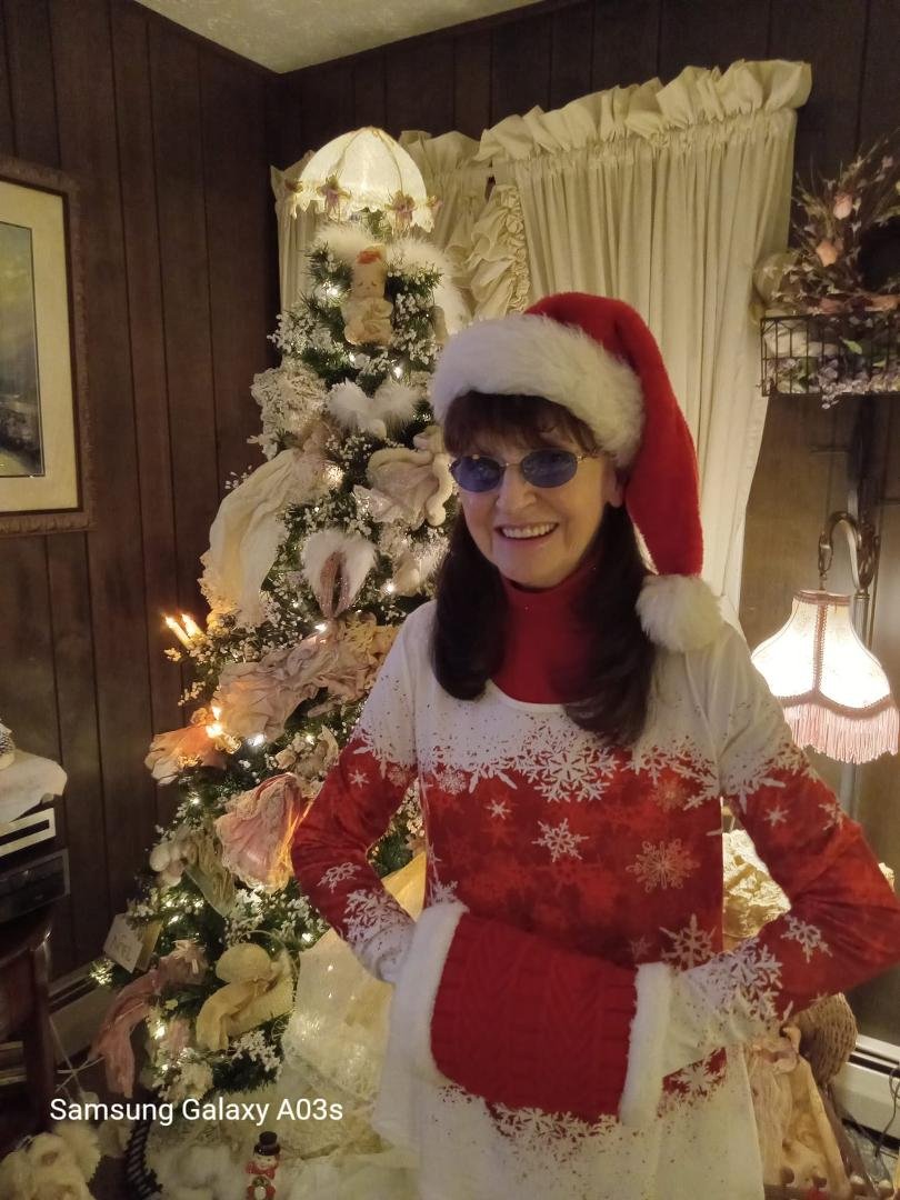Nancy Lavway's album, Mobile uploads