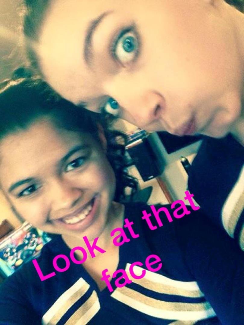 Esmeralda Gonzalez's album, Mobile uploads