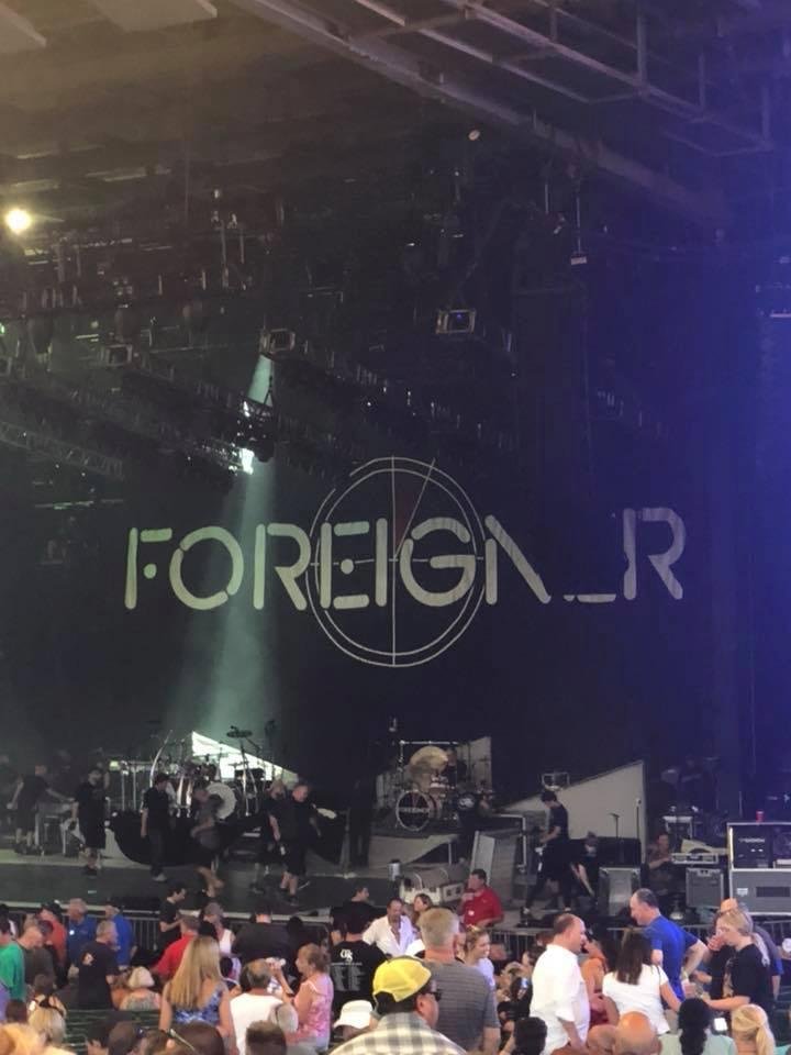 There getting ready!!❤️💕🎶