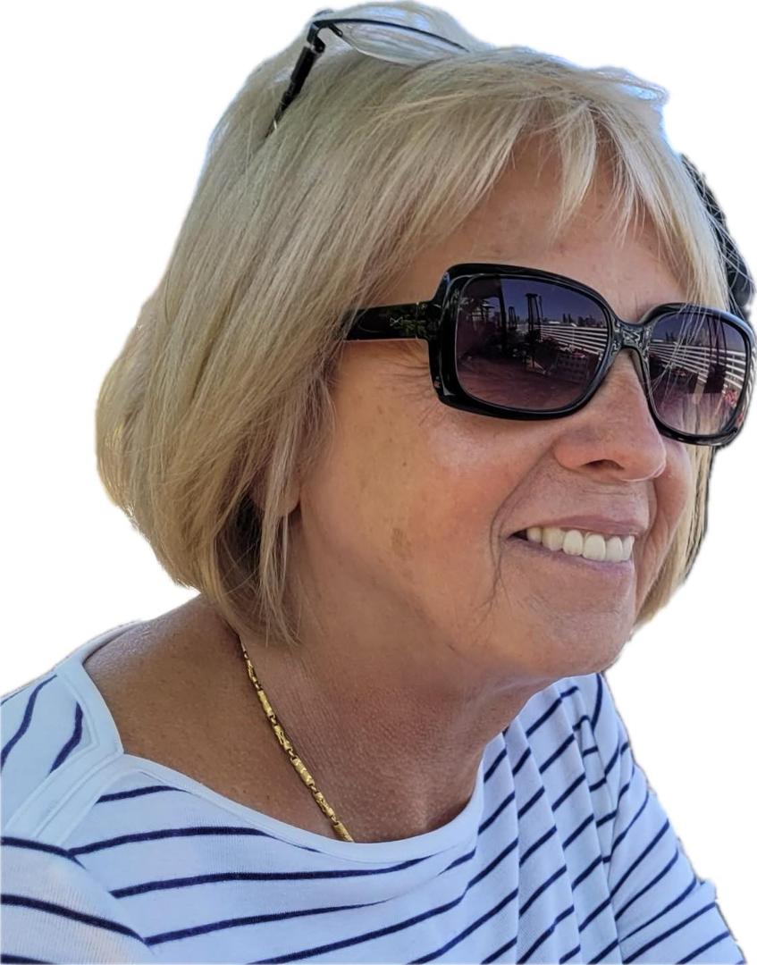 Thinking of Karen today on Mother’s Day! Miss you Sweetie! 😘❤️