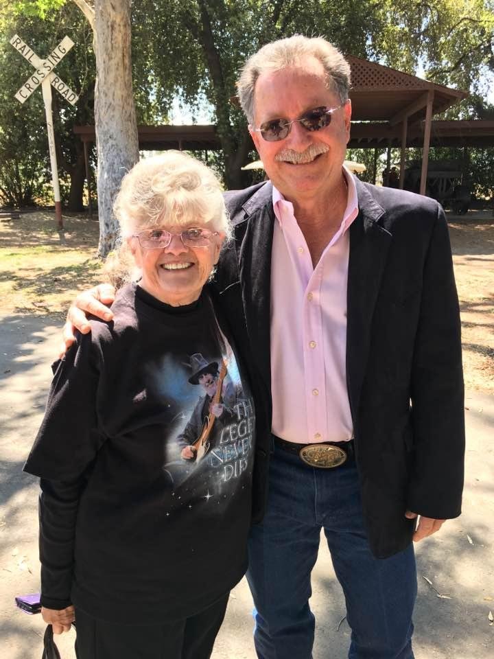 Guess who this is its Merle Haggard Bakersfield sheriff close friend