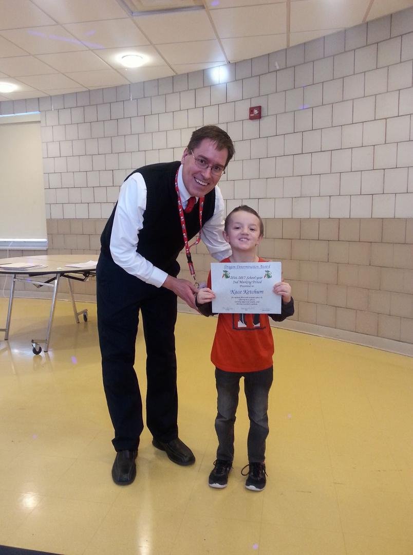 Kace got his award good job and a friends kid did to congradulations boys