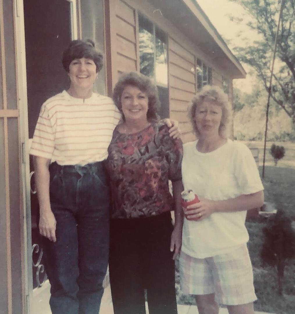 I love this picture of my mom (she’s in the middle) with her sisters-in-laws, Aunt June and Aunt Doris Dawson. Always a good time when they were together. Sure do miss her…