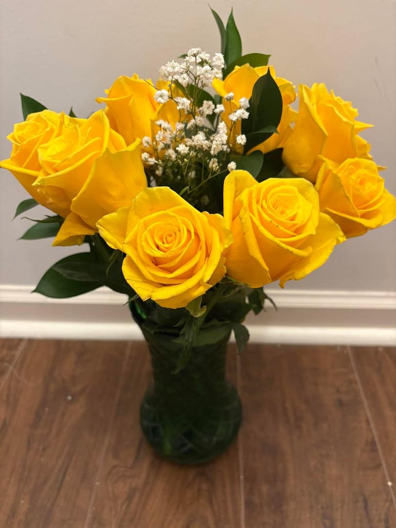 Beautiful yellow roses from my awesome daughter!